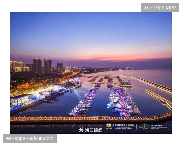 世界游艇挑战赛沿海艺术展与赛事并行，游艇锦标赛